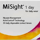 עדשות מגע MiSight הן עדשות מגע רכות יומיות ייחודיות המיועדות להאטת התקדמות קוצר ראייה אצל ילדים. הן אושרו על ידי ה-FDA ומוצעות על ידי חברת CooperVision.
